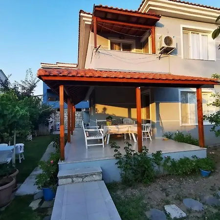 Lovely Duplex With Garden In The Center Of Alacati, Cesme شقة *